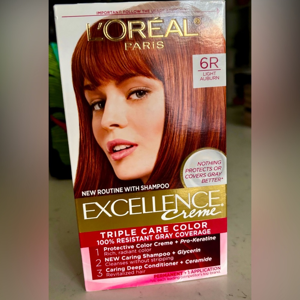 L'Oreal Excellence Creme Hair Color - Light Auburn new in box